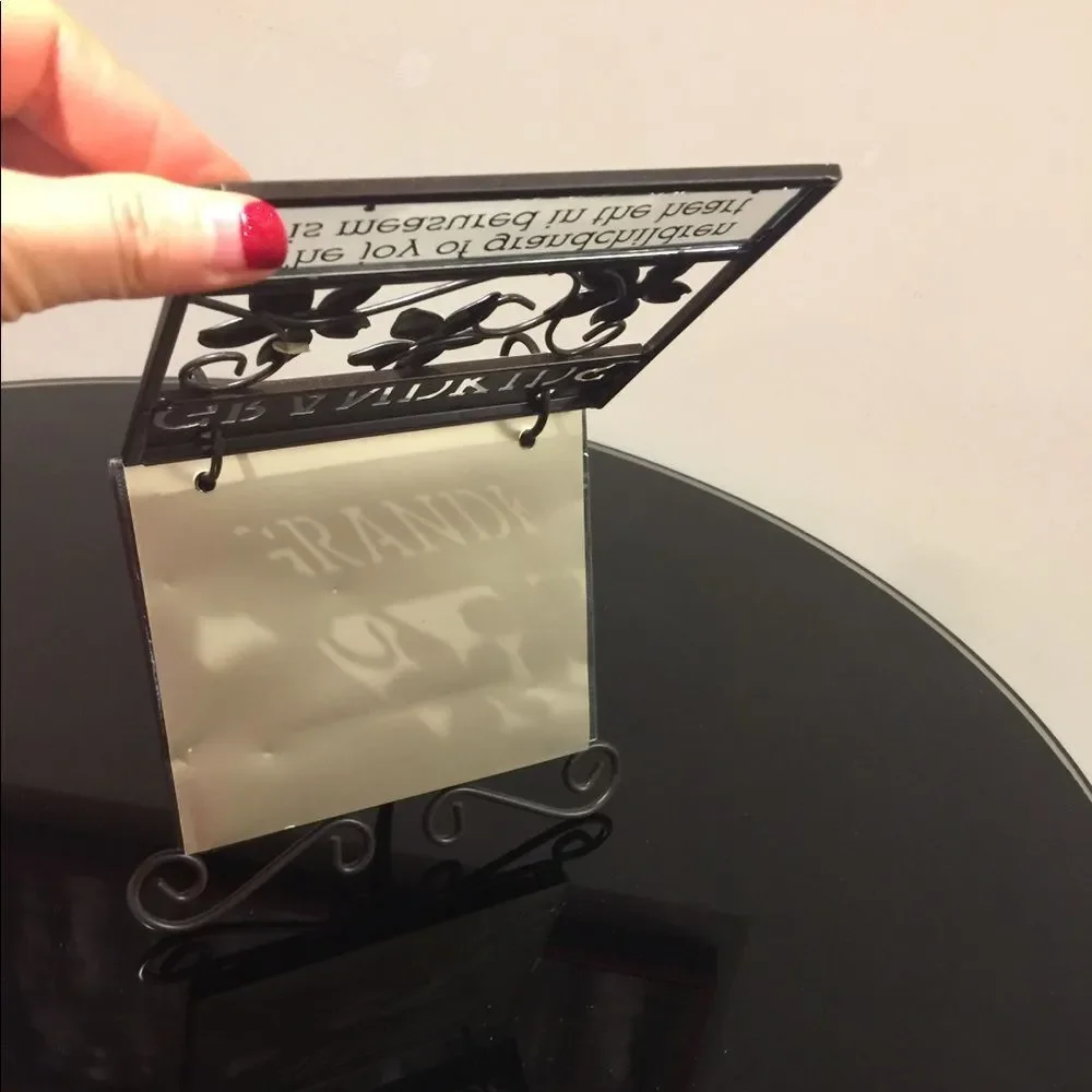Standing frame that holds 40 picture pages